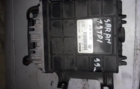 Volkswagen Sharan Engine control unit/module 0281001251252