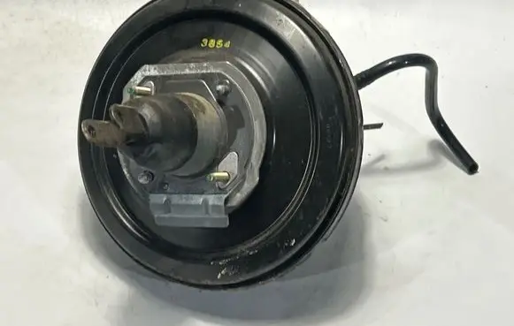 Land Rover Range Rover L322 Brake booster 6754383