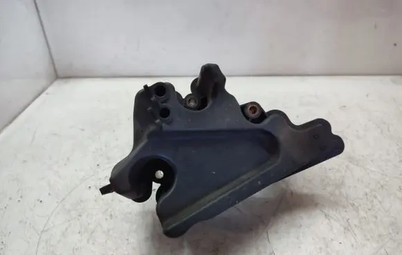 Vacuum air tank