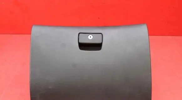 Chevrolet Cruze Glove box