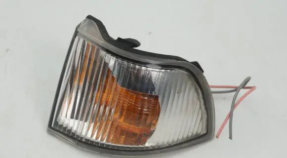 Iveco Daily 35 - 40.10 Front door wing mirror part 011352