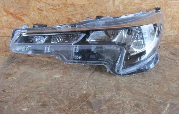 Toyota Corolla E210 E21 Headlight/headlamp 8115002S60