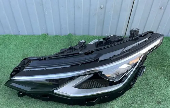 Volkswagen Golf VIII Headlight/headlamp 5H2941059T LB41258 8871VF200TS1