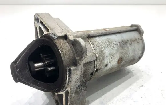 Renault Koleos I Starter motor 233000157R