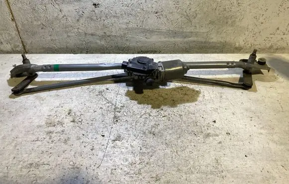 Dodge Challenger Front wiper linkage and motor 70113 05028756AD