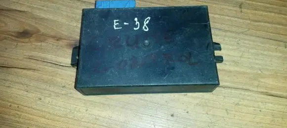 BMW 7 E38 Cruise control unit/module 65718352613