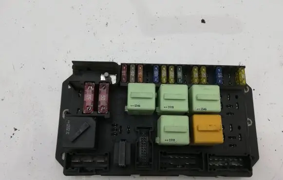 Land Rover Range Rover L322 Fuse module 114101121303 51877611