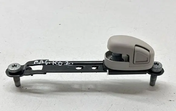 Chrysler Pacifica Seat belt adjustment rail 34203578A 5LA64PD2AB