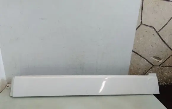 Volkswagen Transporter - Caravelle T6 Sliding door rail trim 