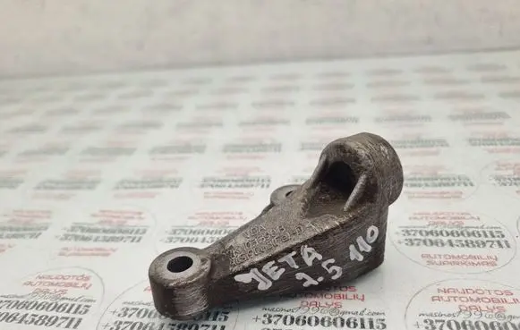 Volkswagen Jetta V Engine mounting bracket 07K103390B