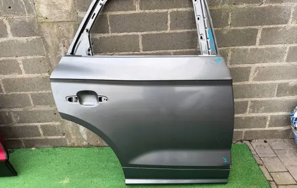 Audi Q5 SQ5 Rear door 