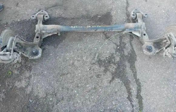 Opel Meriva B Rear axle beam 