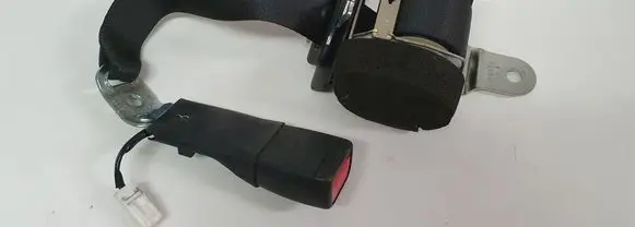 Lexus GS 250 350 300H 450H Middle seatbelt (rear) 