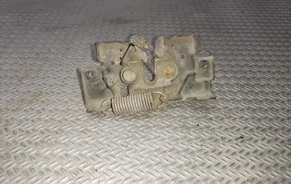 Mazda 3 I Engine bonnet/hood lock/catch