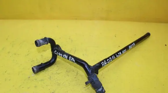 Audi A8 S8 D2 4D Engine coolant pipe/hose