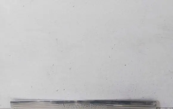 Mercedes-Benz C W204 Front sill trim cover A2046800135