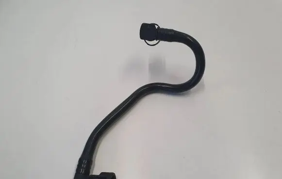 BMW 5 F10 F11 Vacuum line/pipe/hose 8513632