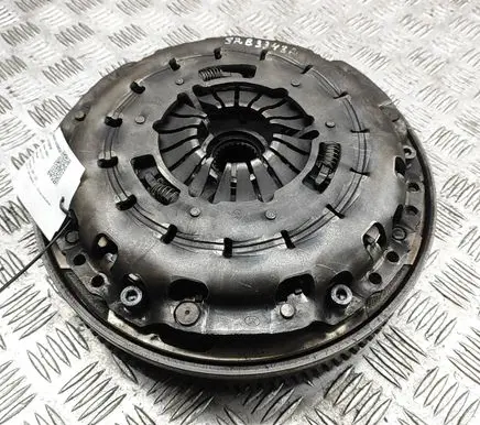BMW 1 E81 E87 Clutch set kit 124041310 415040810