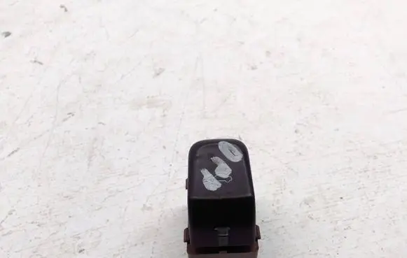 Audi A4 S4 B8 8K Tailgate opening switch 8K0959831A