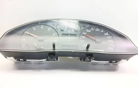 Audi A4 S4 B5 8D Speedometer (instrument cluster) AU0007001