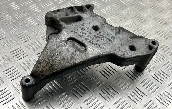 Volkswagen Caddy Engine mounting bracket 03G199207F V200KTS4