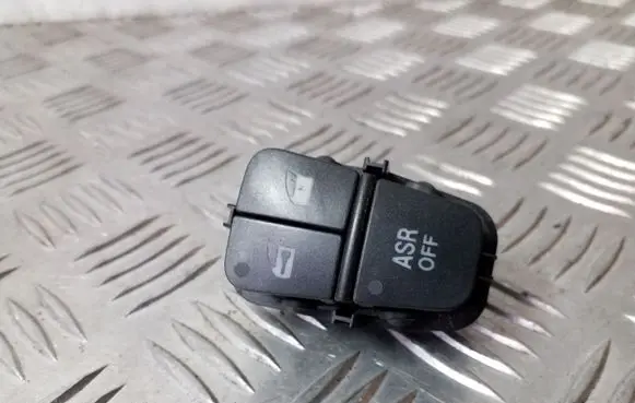 Traction control (ASR) switch