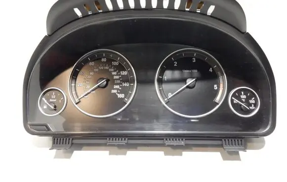 BMW 5 F10 F11 Speedometer (instrument cluster) 9265181 59136