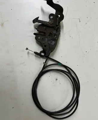 Engine bonnet (hood) release handle