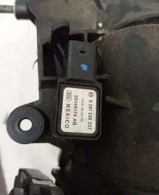 Chrysler Pacifica Air pressure sensor 05149174AB