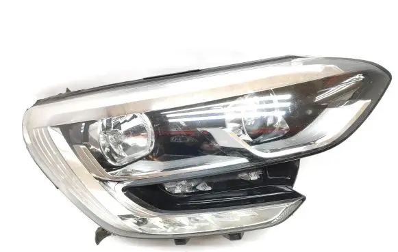 Renault Megane IV Headlight/headlamp 260102555R 90060921 90D6092100EN