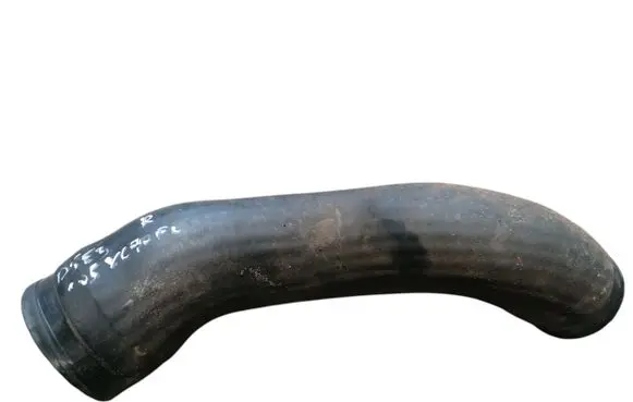Volvo XC70 Intercooler hose/pipe 30680218