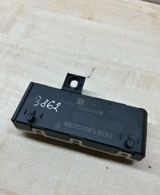 Mercedes-Benz E W238 Tailgate/trunk control unit/module A2139000814