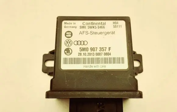 Volkswagen PASSAT B6 Light module LCM 5M0907357F