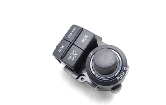 Nissan Pathfinder R51 Head unit multimedia control 283955X008