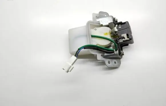 Toyota Land Cruiser (J150) Tailgate window lock/catch/latch 