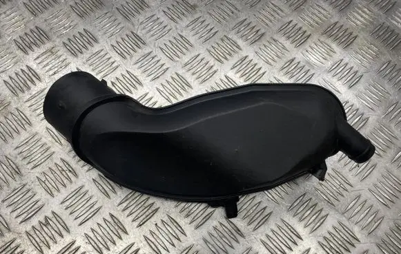 Audi A6 S6 C5 4B Air intake hose/pipe 078133356F 3915268906