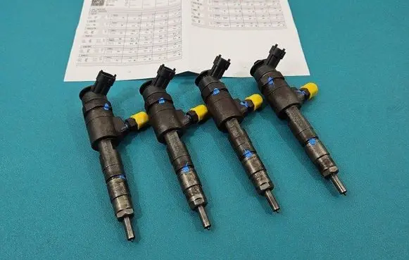 Fuel injectors set