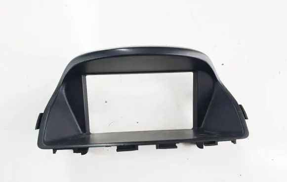 Opel Antara Panel trim