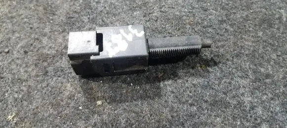 Nissan Almera N16 Brake pedal sensor switch