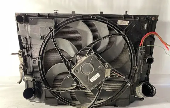 BMW 3 F30 F35 F31 Fan set 8641947 5000925 9450031