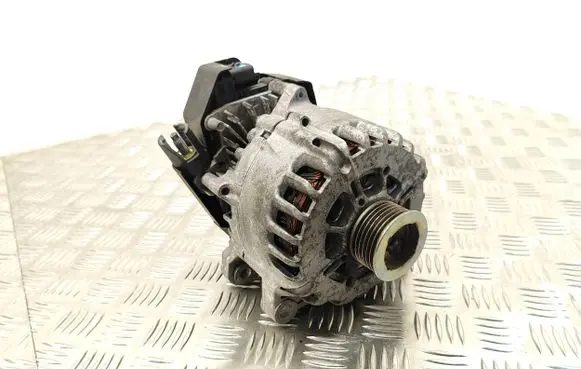 Peugeot Traveller Generator/alternator 9826550280