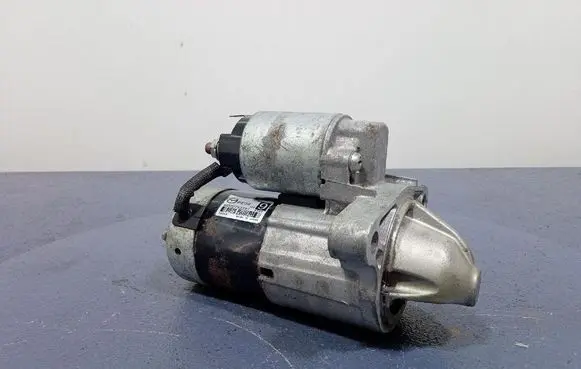 Mazda 3 II Starter motor PE09
