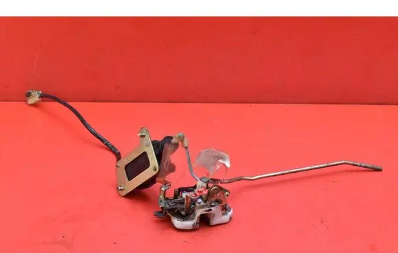 KIA Sportage Front door lock
