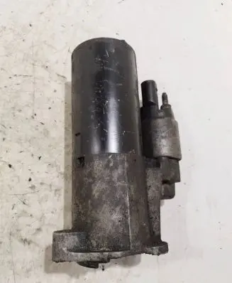 Audi A4 S4 B7 8E 8H Starter motor 1005831442