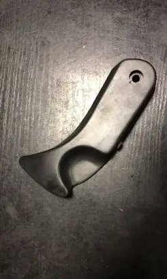 BMW 5 E39 Engine bonnet (hood) release handle 8165196