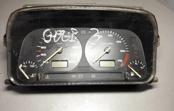 Volkswagen Golf III Speedometer (instrument cluster) 1H6919033E