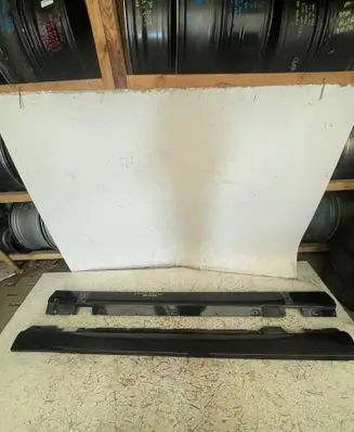 Mercedes-Benz E W213 Foot area side trim 
