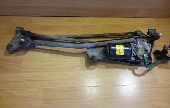 Honda Accord Front wiper linkage and motor 53558311 56546602