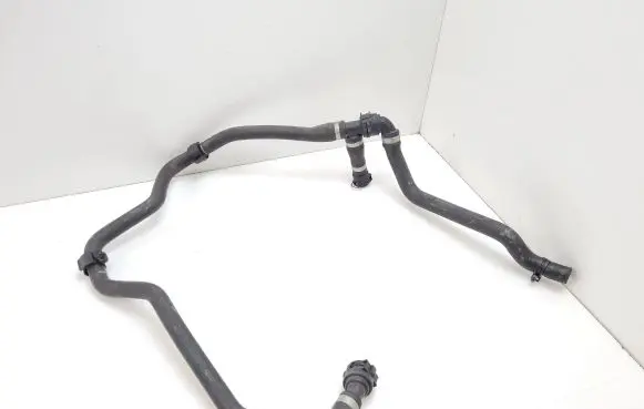 BMW X3 F25 Engine coolant pipe/hose 8511848 9236675
