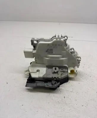 Audi A3 S3 8V Front door lock 8X1837015B